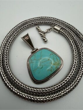 Sterling Silver Herringbone Chain Necklace - Silver wBlue Stone Pendant 64.6g